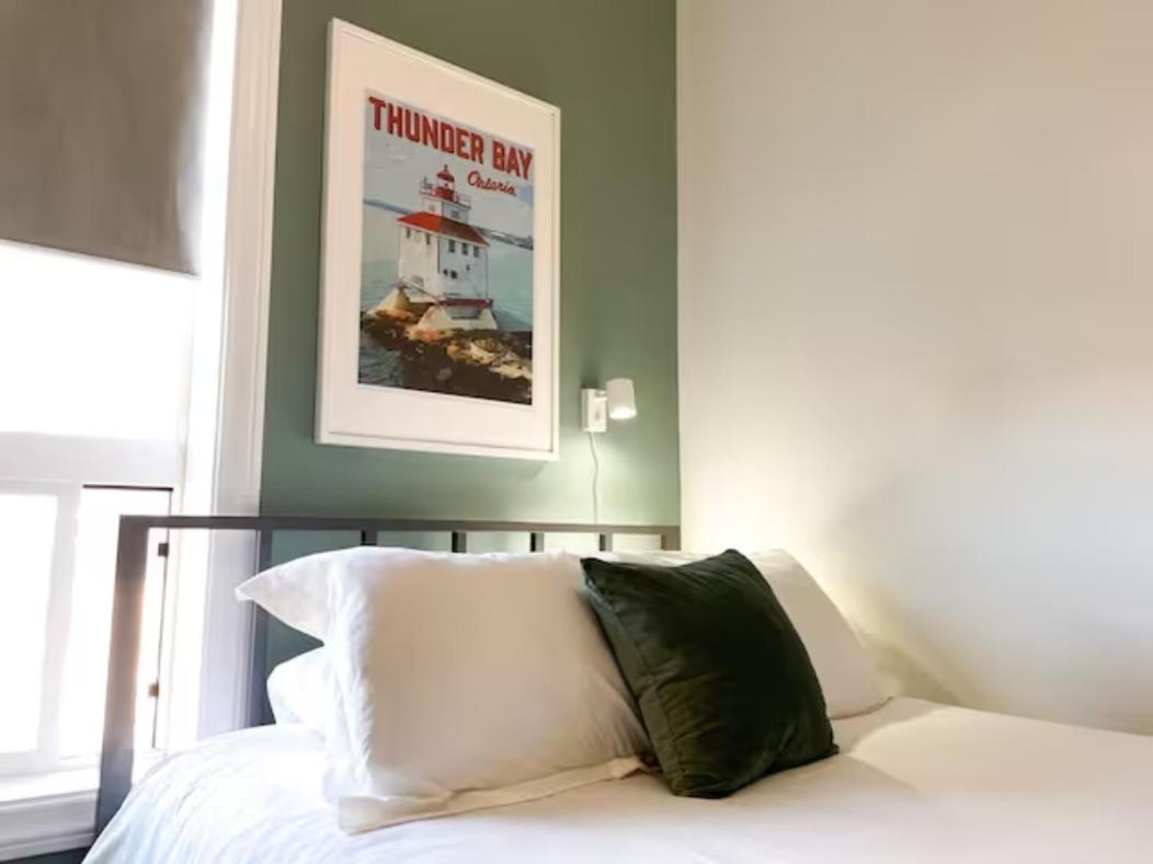 Lake Superior Boutique Hotel خليج ثندر المظهر الخارجي الصورة