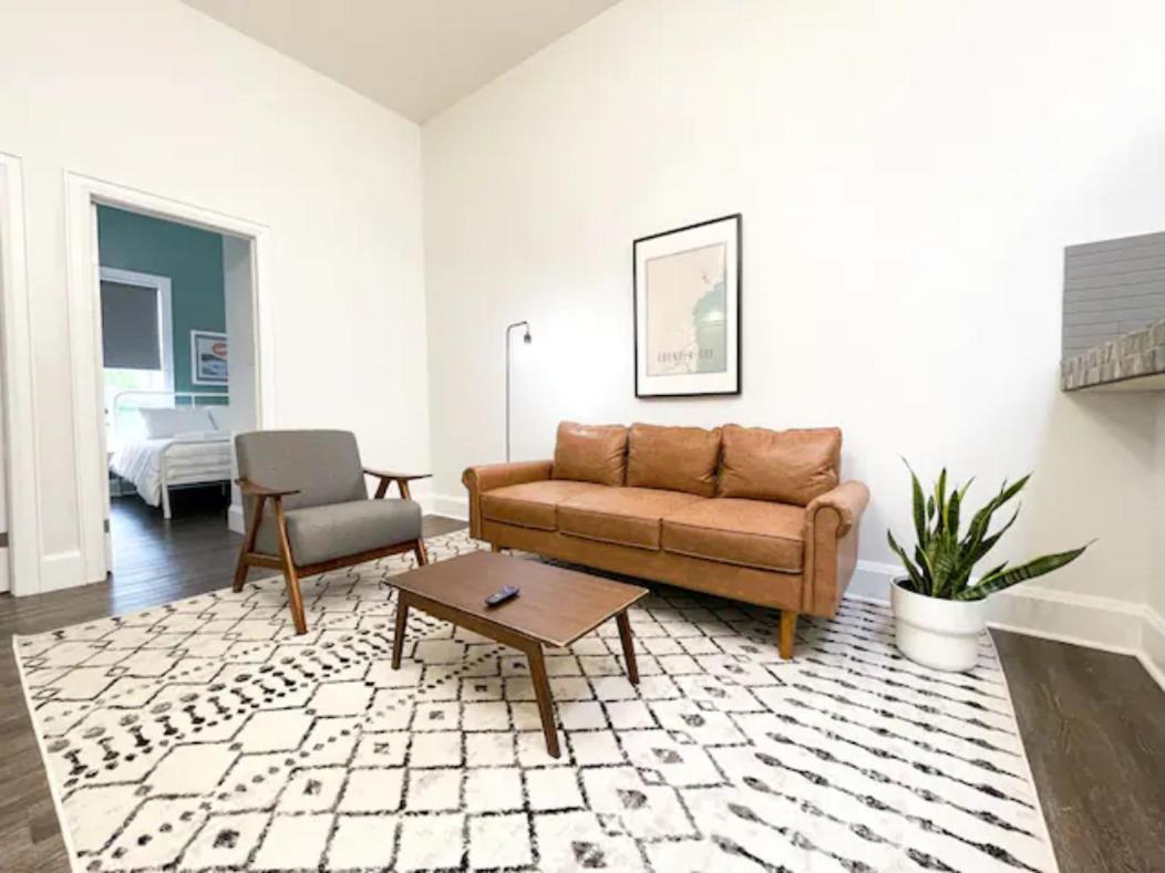 Lake Superior Boutique Hotel خليج ثندر المظهر الخارجي الصورة